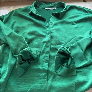 Zara Kelly green button down